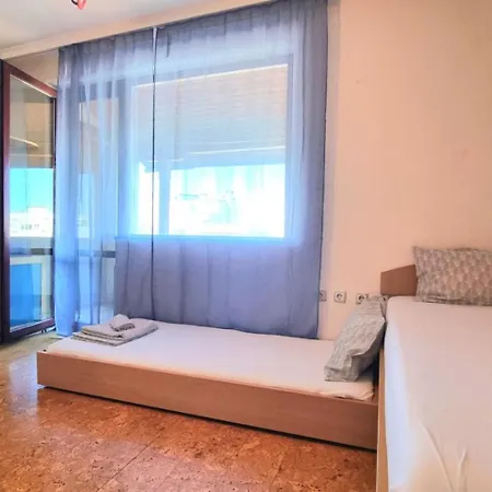 Apartment Buda High Steps Sunny - 5 Min To *